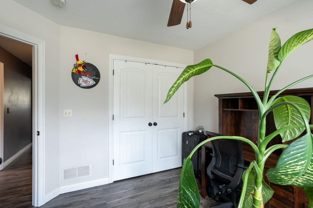 5909 FREEPORT WAY, Columbia, MO 65201