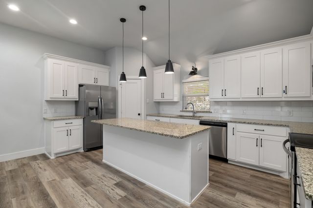 400 Leuty Street, Justin, TX 76247
