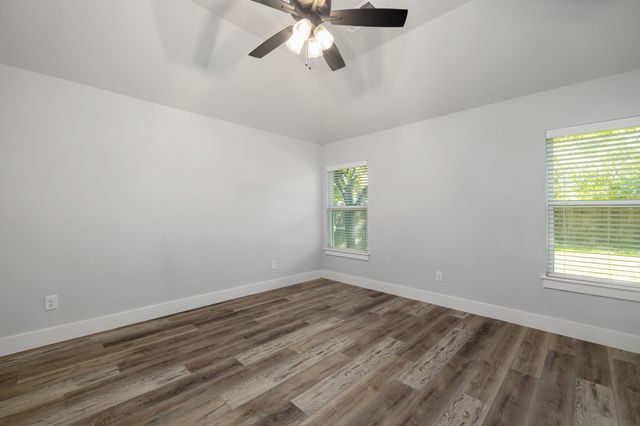 400 Leuty Street, Justin, TX 76247