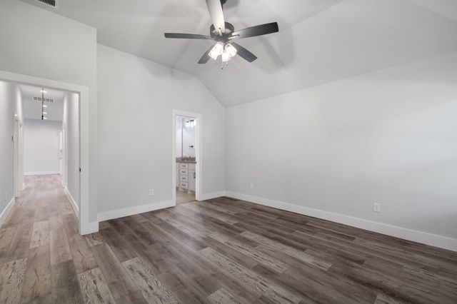 400 Leuty Street, Justin, TX 76247