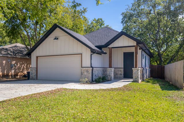 400 Leuty Street, Justin, TX 76247