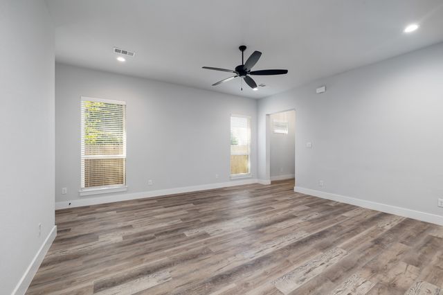 400 Leuty Street, Justin, TX 76247