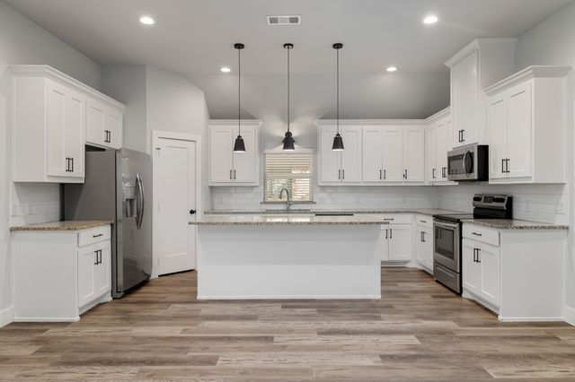 400 Leuty Street, Justin, TX 76247