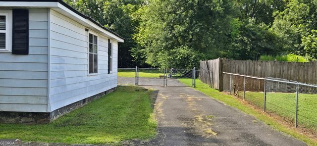 157 Harrell Street, Trion, GA 30753