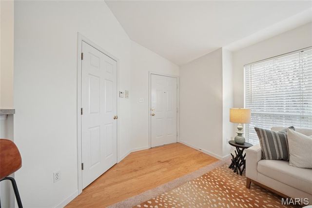 1626 Forest Springs Lane C, Ballwin, MO 63021