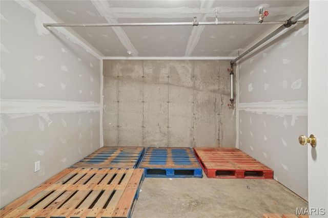 1626 Forest Springs Lane C, Ballwin, MO 63021