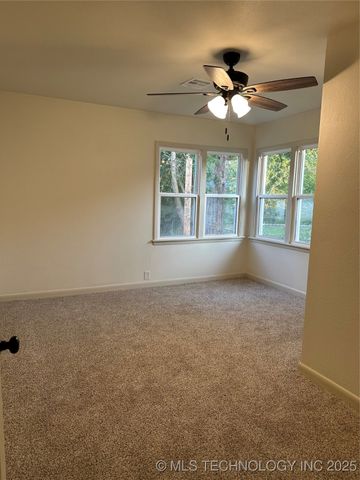 800 S 9th, Mcalester, OK 74501