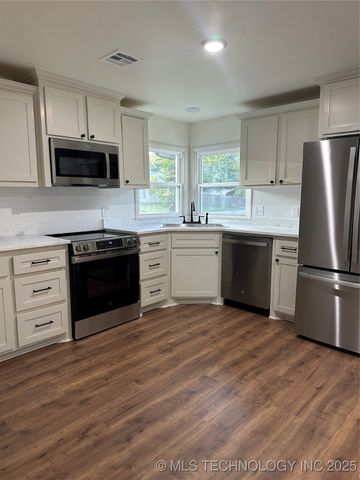 800 S 9th, Mcalester, OK 74501