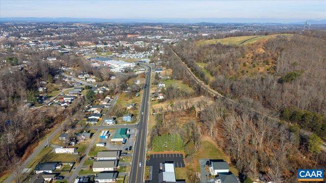 1357 E MAIN ST, Waynesboro, VA 22980