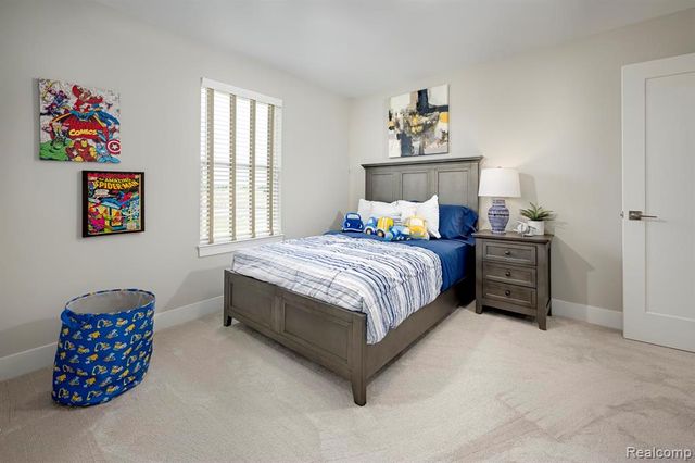 2400 Provencal Dr. Drive, Commerce Twp, MI 48382