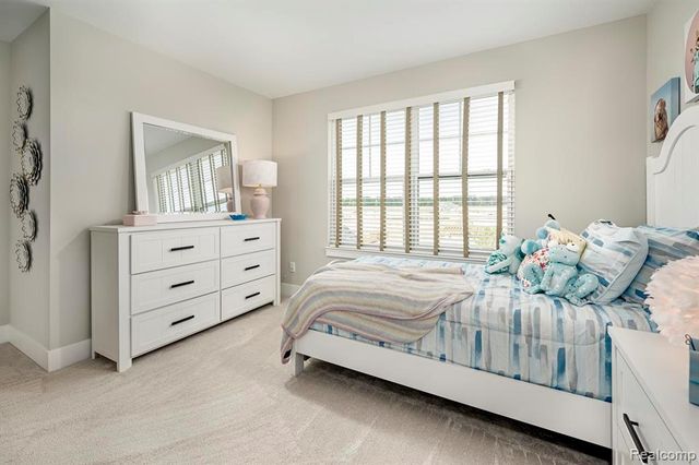 2400 Provencal Dr. Drive, Commerce Twp, MI 48382