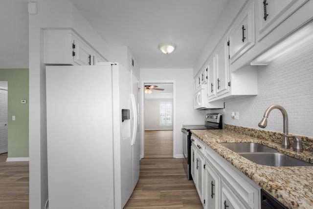 1002 E Northfield Blvd, E A106, Murfreesboro, TN 37130