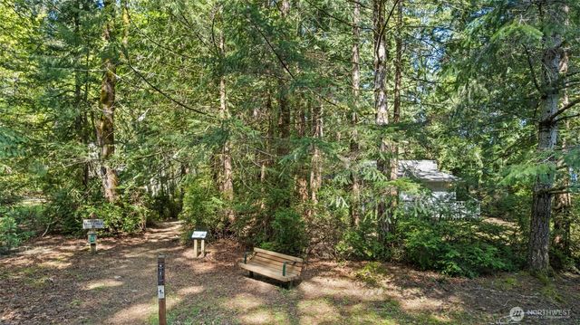 625 E Pointes Drive W, Shelton, WA 98584