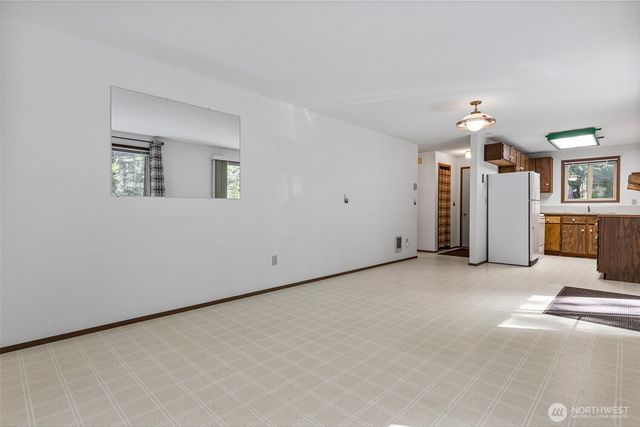 625 E Pointes Drive W, Shelton, WA 98584