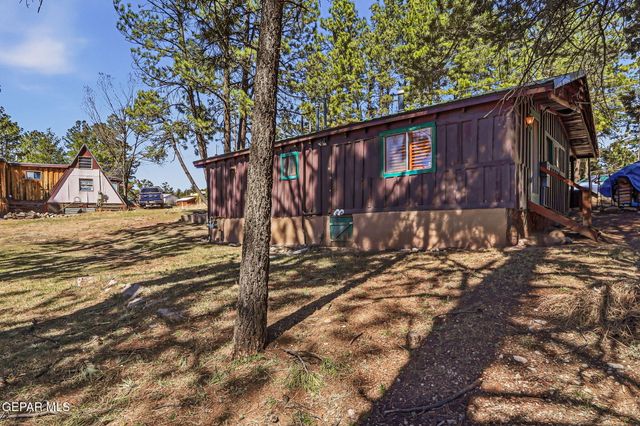 162 ROSWELL Street, Ruidoso, NM 88345
