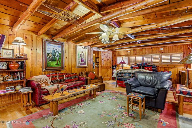 162 ROSWELL Street, Ruidoso, NM 88345