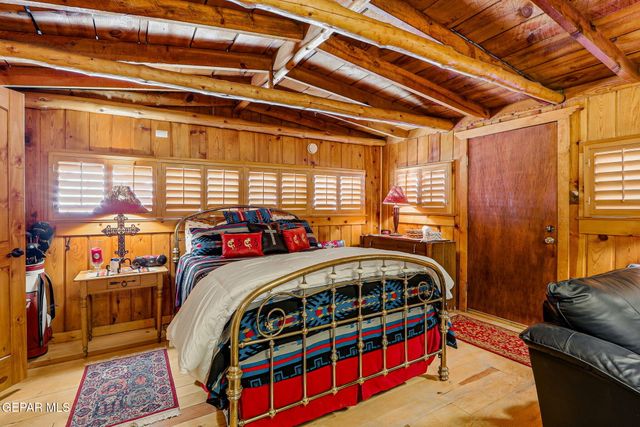 162 ROSWELL Street, Ruidoso, NM 88345