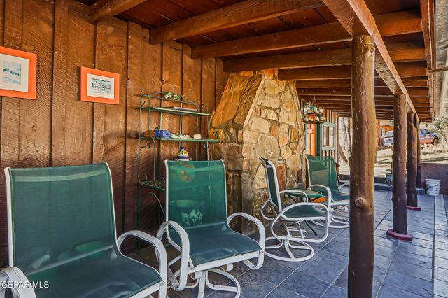 162 ROSWELL Street, Ruidoso, NM 88345