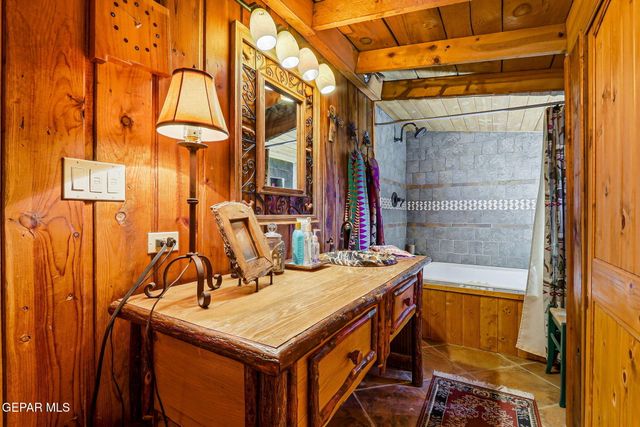 162 ROSWELL Street, Ruidoso, NM 88345