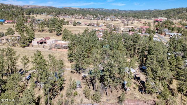 162 ROSWELL Street, Ruidoso, NM 88345