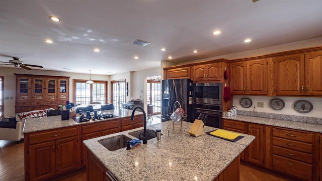 E1501 PENNY LANE, Iola, WI 54945