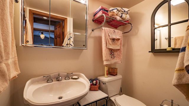 E1501 PENNY LANE, Iola, WI 54945