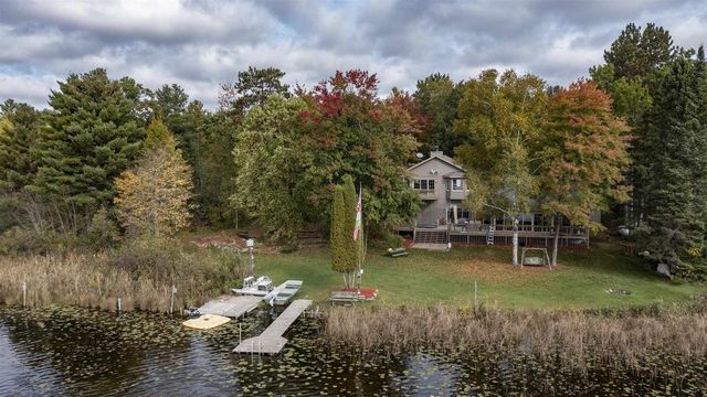 E1501 PENNY LANE, Iola, WI 54945