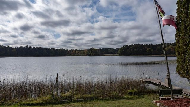 E1501 PENNY LANE, Iola, WI 54945