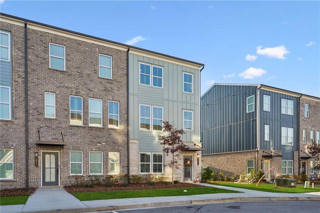 2681 Whistler NE Way, Lawrenceville, GA 30043