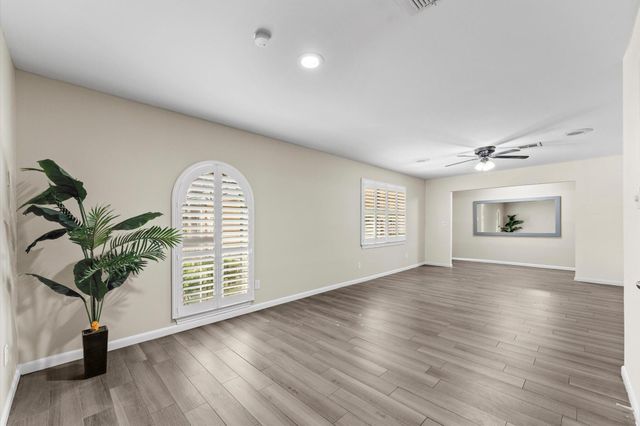 7522 Deep Forest Drive, Houston, TX 77088