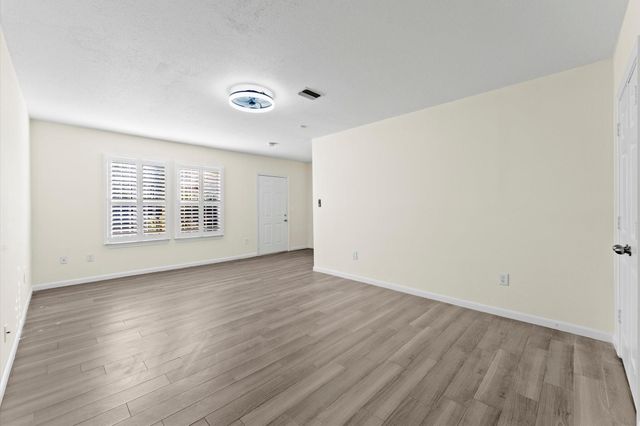 7522 Deep Forest Drive, Houston, TX 77088