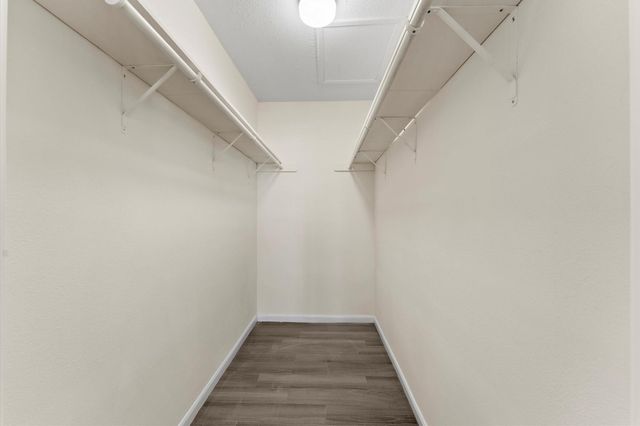 7522 Deep Forest Drive, Houston, TX 77088