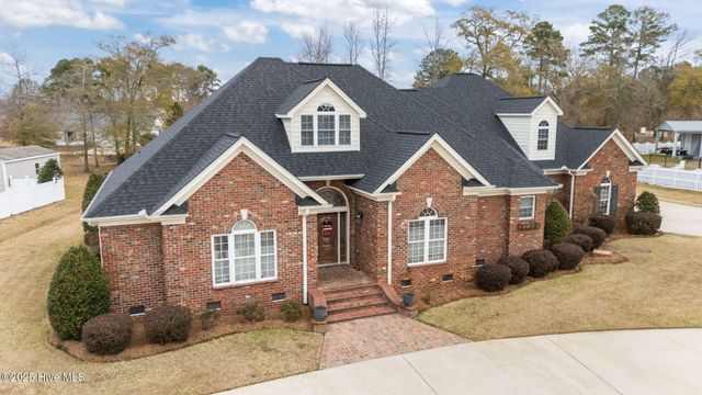 1427 Canter Way, Ayden, NC 28513
