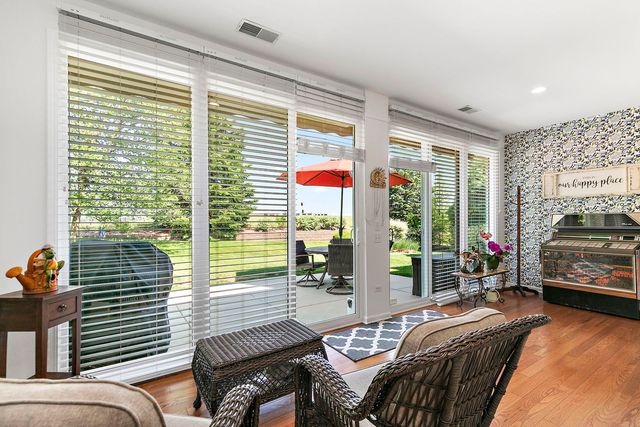 11460 Windsor Drive, Huntley, IL 60142