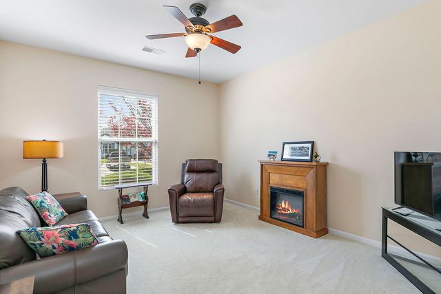11460 Windsor Drive, Huntley, IL 60142