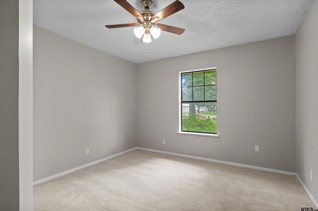239 CR 2335, Grapeland, TX 75844