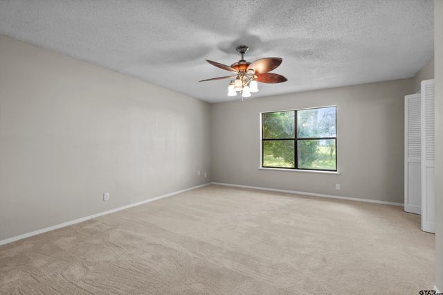 239 CR 2335, Grapeland, TX 75844
