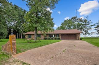 239 CR 2335, Grapeland, TX 75844