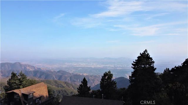 25134 Grandview, Crestline, CA 92325