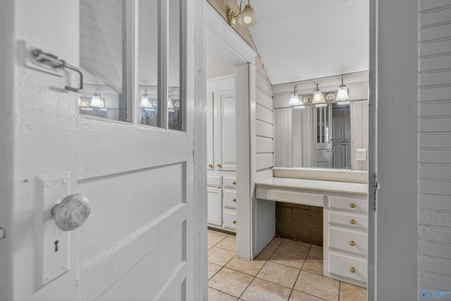 628 Walt Campbell Road, Hazel Green, AL 35750