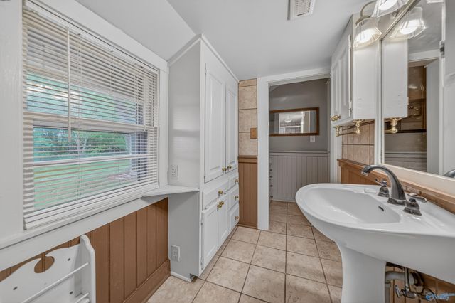 628 Walt Campbell Road, Hazel Green, AL 35750