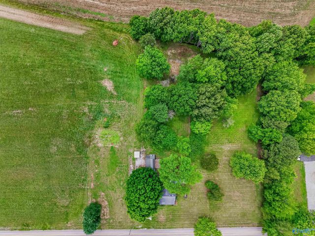 628 Walt Campbell Road, Hazel Green, AL 35750