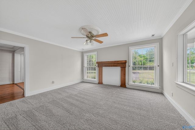 628 Walt Campbell Road, Hazel Green, AL 35750