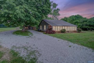 628 Walt Campbell Road, Hazel Green, AL 35750