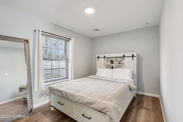 206 Cornelius Street, Bayville, NJ 08721