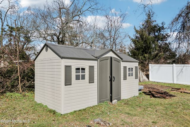 206 Cornelius Street, Bayville, NJ 08721