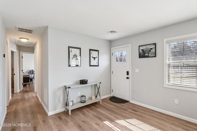 206 Cornelius Street, Bayville, NJ 08721