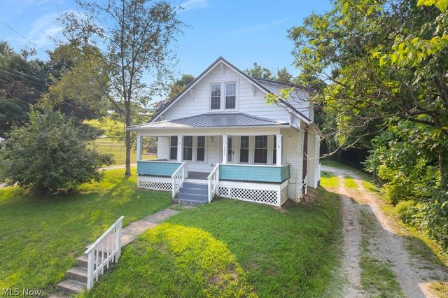1304 Division Street, Parkersburg, WV 26101