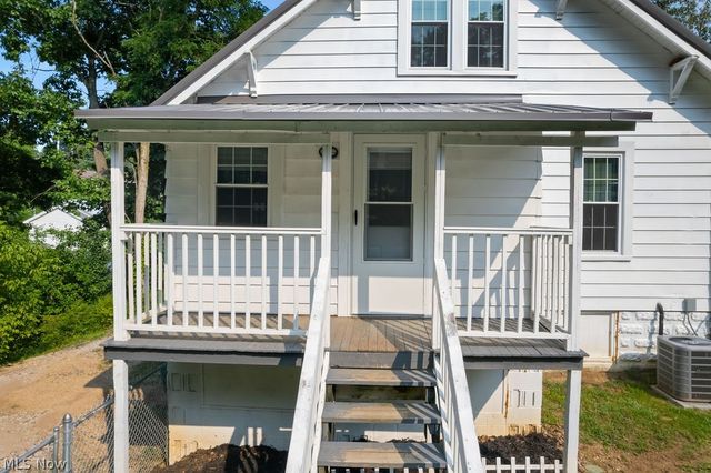1304 Division Street, Parkersburg, WV 26101