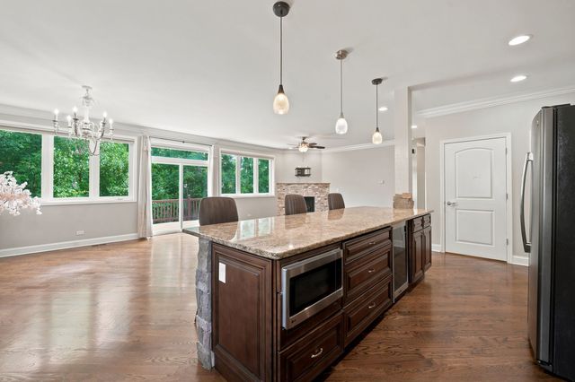 388 Preserve Lane, Wood Dale, IL 60191